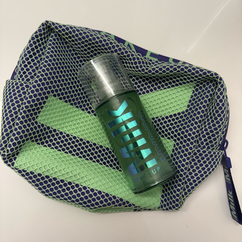 BNWB Milk Makeup hydro primer unused + makeup bag